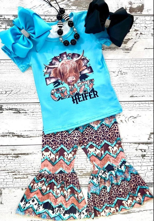 Crazy Heifer Aztec Print Bell Set