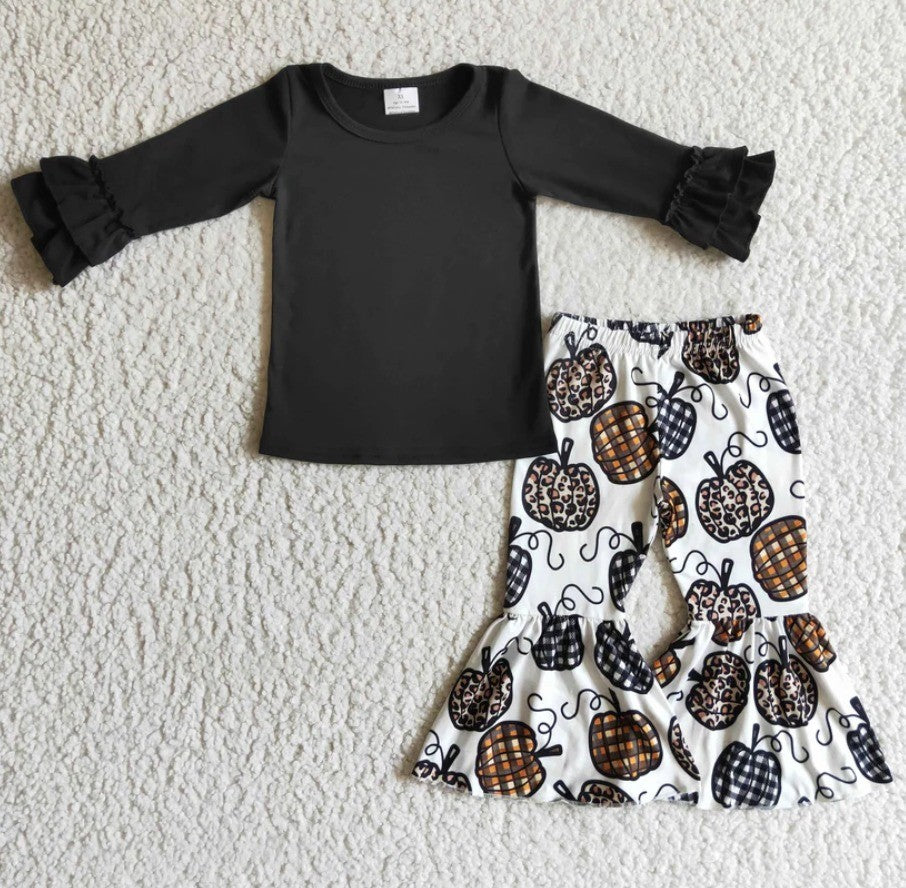 Plaid Pumpkin Bell Set