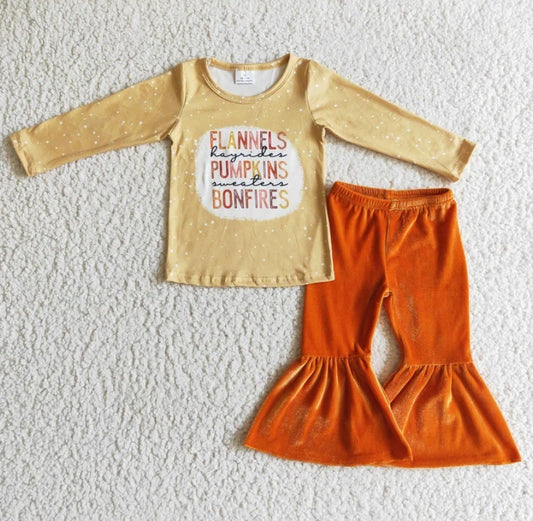 Flannels & Hayrides Velvet Bell Set