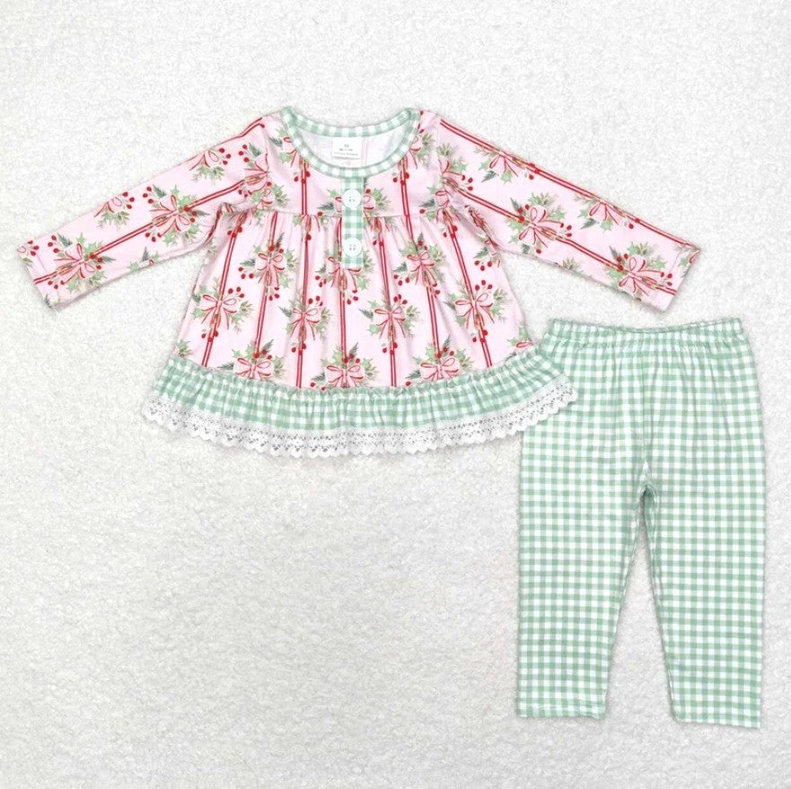 Gingham Mistletoe Berry Set