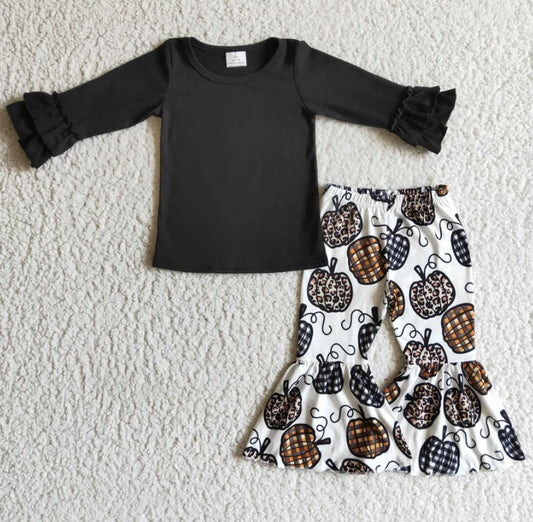Plaid Pumpkin Bell Set