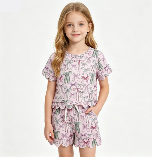 Scalloped Bow Print Short Set