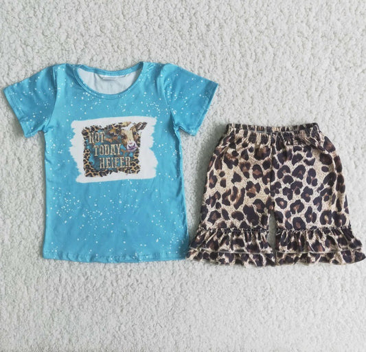 Heifer Cheetah Short Set