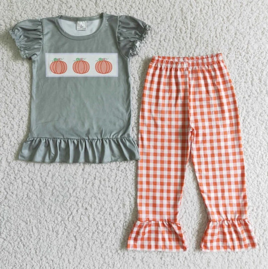 Gingham Pumpkin Set