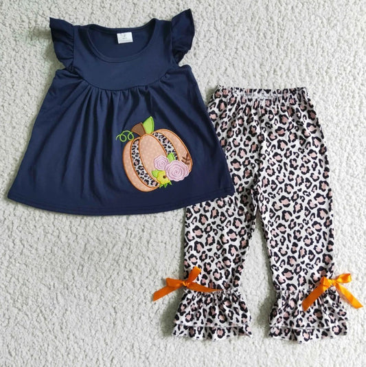 Embroidered Cheetah Pumpkin Set